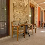 Hotel Zuemruet Boutique *