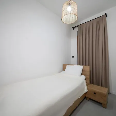 Zümrüt Boutique * Çıralı