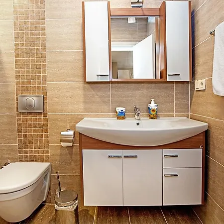 Zümrüt Boutique Hotel *